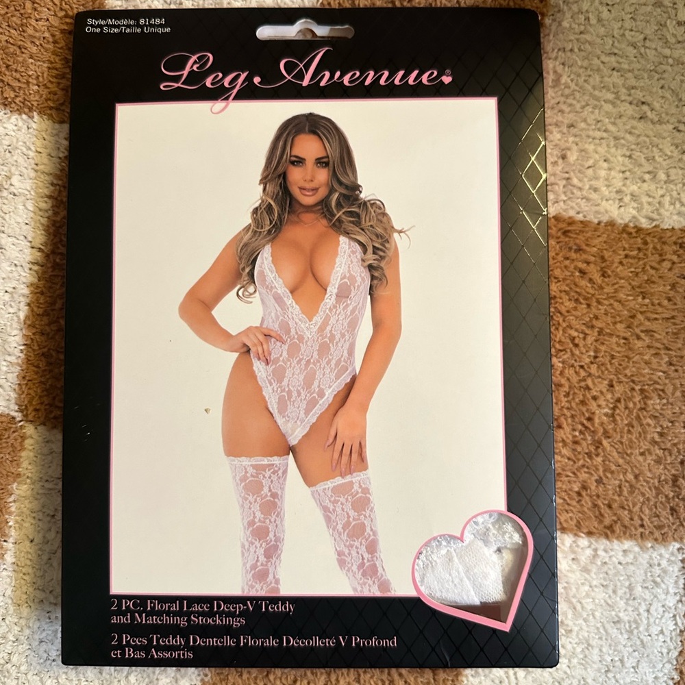 Leg Avenue Floral Lace White Teddy Set